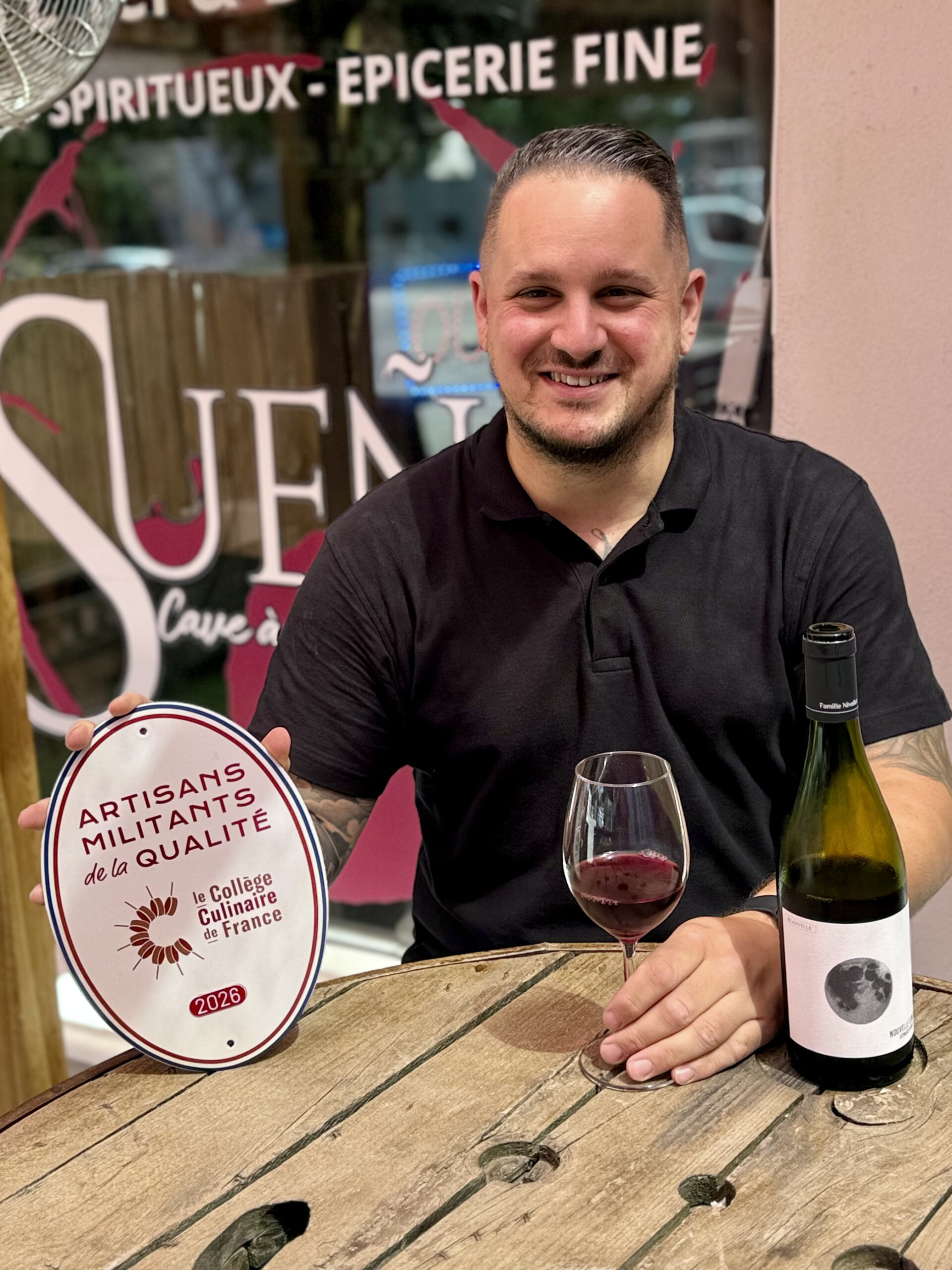 Florian, caviste et gérant de Sueño à Quissac dans le Gard